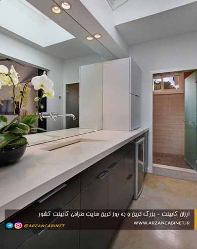 صفحه کابینت آشپزخانه|صفحه کابینت مدرن|صفحه روی کابینت|طراحی کابینت آشپزخانه|سایت طراحی سه بعدی کابینت